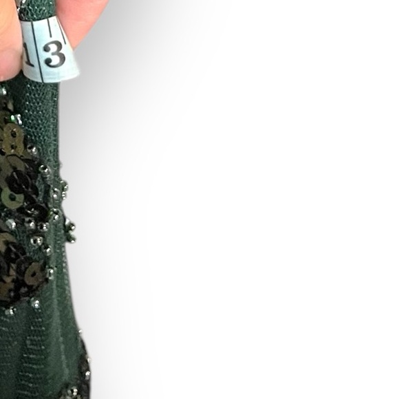 Elegant Prom Wedding Guest Gown , Stretchy - Picture 11 of 12